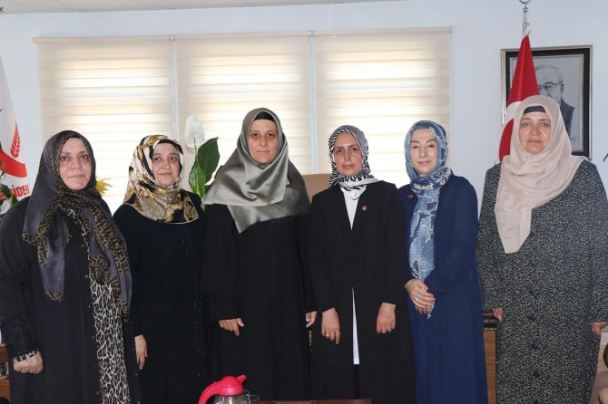 HÜDA PAR İstanbul İl Başkanlığı'ndan Yeniden Refah Partisi'ne ziyaret