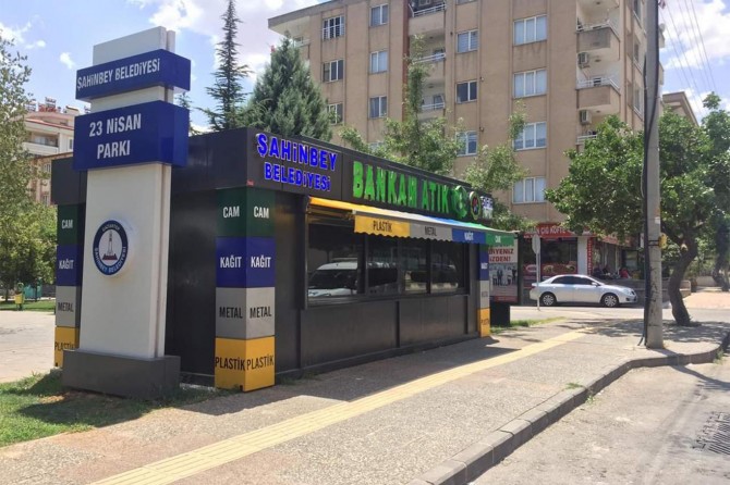 Gaziantep'te atıklar altına dönüşüyor