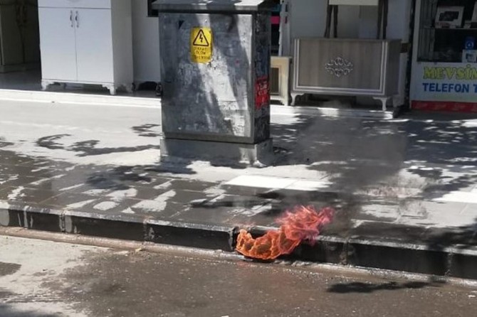 Batman'da yerin altından çıkan alevler korkuttu