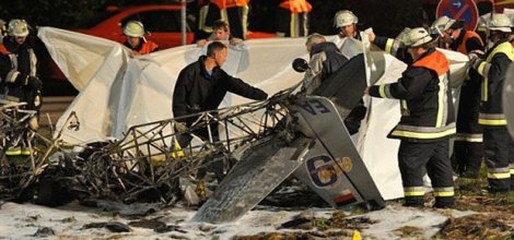 Almanya'da havada 2 uçak çarpıştı: 7 ölü
