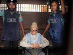 Bangladeş’te korkutan hesaplaşma!