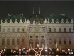 Bavul dolusu parayı sahibine iade etti