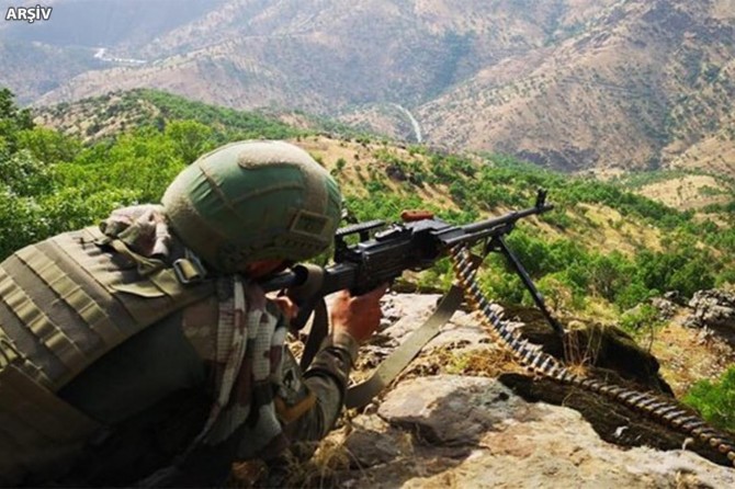 Diyarbakır'da 1 PKK'li öldürüldü