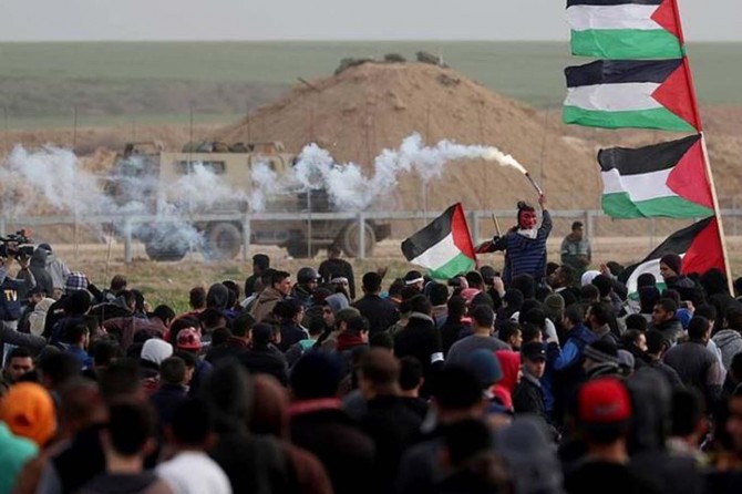 Gazze halkı "Vadi'l-Hıms Katliamı" Cuması gösterileri düzenliyor