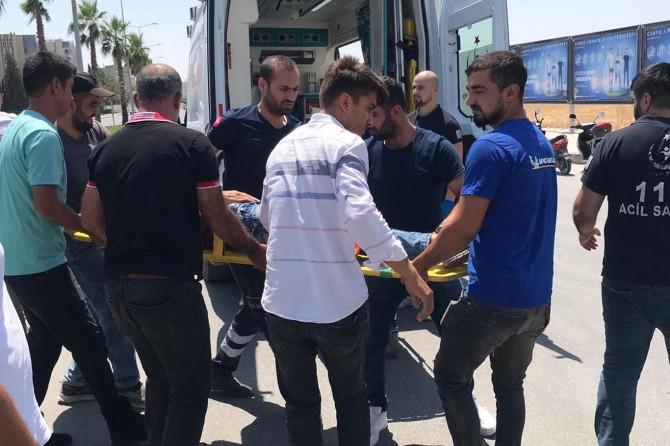 Nusaybin'de otomobil ile motosiklet çarpıştı: 1 yaralı