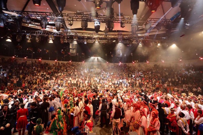 İstanbul Büyükçekmece'de havai fişek kazası: 13 yaralı