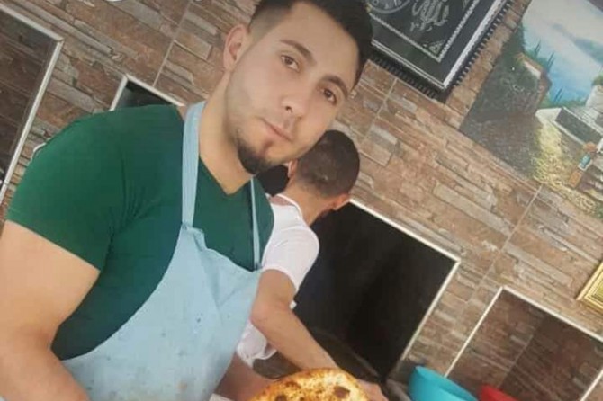 İstanbul Yenikapı'da yolun karşısına geçmeye çalışan yayaya otomobil çarptı