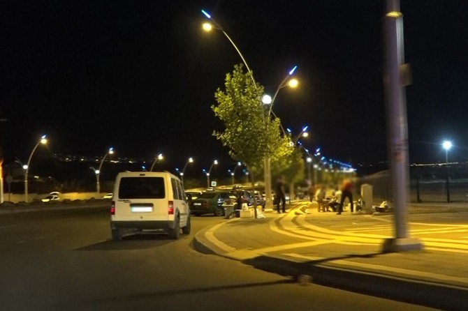 Diyarbakır'da açık alanda alkol içilmesine neden göz yumuluyor?