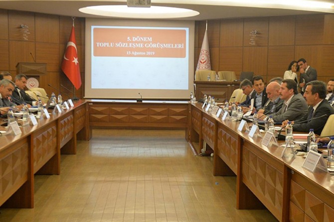 Hakem Kurulu beklenen zam kararını bugün açıklayacak