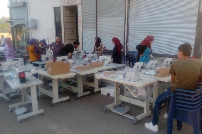 Viranşehir'de mülteci aileye istihdam desteği