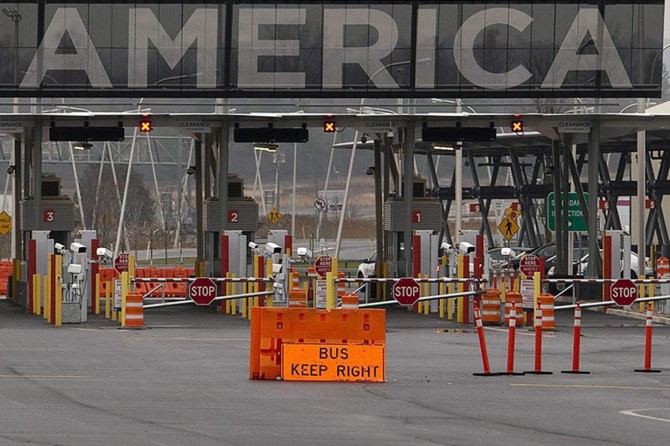 Mislimanên Kanadayî ji sînora Amerîkayê tên vegerandin