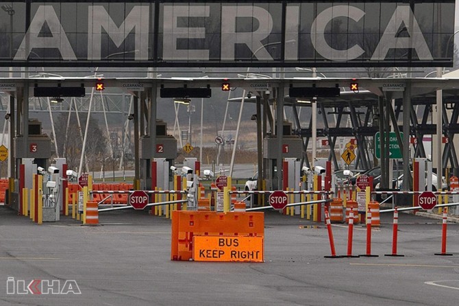 Canadian Muslims denied entry to the U.S.