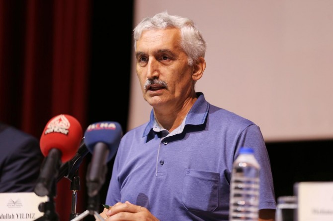 Namazı ayakta tutmayan bir iktidar ayakta kalamaz