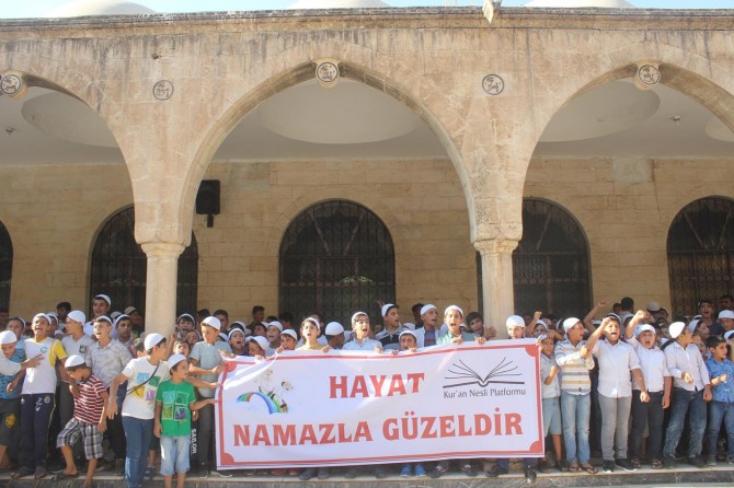 Namaz kıldığımda içime bir ferahlık geliyor