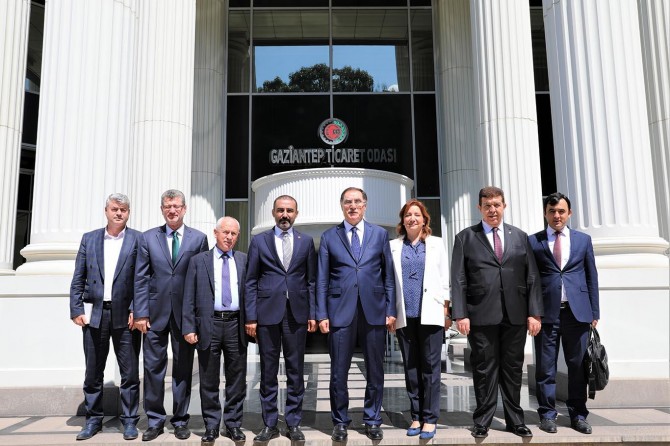 Gaziantep'teki sanayiciler sorunlarını Malkoç'a anlattı