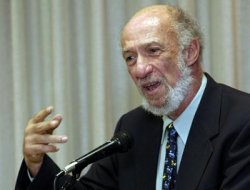 Falk: İsrail kasten sivilleri vuruyor