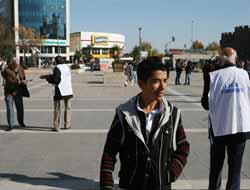 Diyarbakır'da Evrensel Bildirge Dağıtıldı video