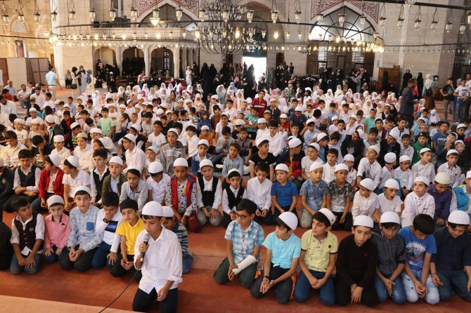 Children come together for salaah