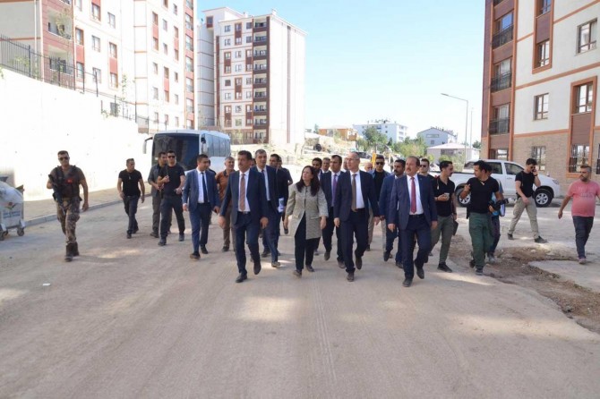 Çevre ve Şehircilik Bakan Yardımcısı Varank Şırnak'ta