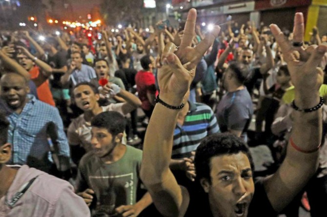 Mısır cuntası: Gösterilere katılan yaklaşık bin kişi sorgulandı