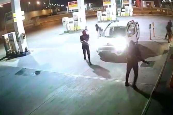 ​Gaziantep'te petrolden silahlı soygun yapan 10 şüpheli yakalandı