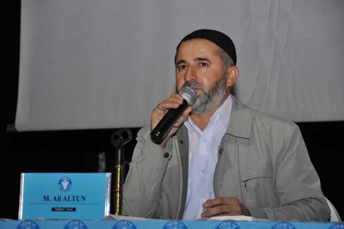 Müslümanlar sosyal medyadan şuurlu bir şekilde istifade etmeli