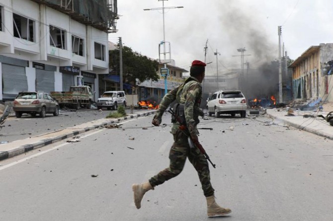 Somali'de ABD üssüne bombalı saldırı