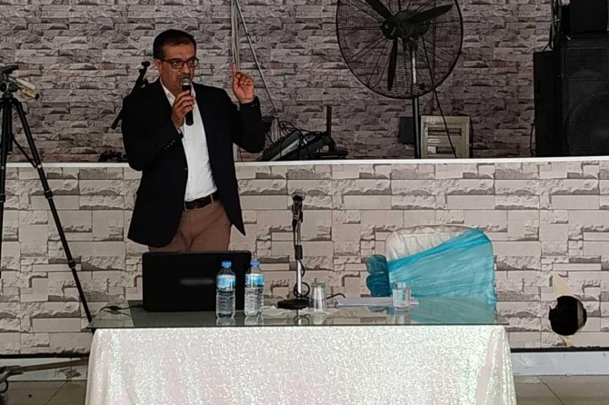 İzmir'de sosyal medya kullanımı konulu seminer düzenlendi