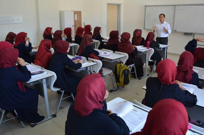 İmam hatiplerin önü açık