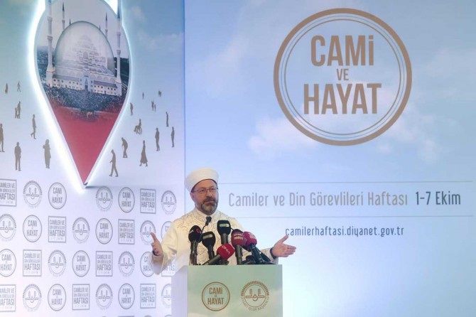 Cami, İslam toplumlarında ortak bilincin ve şuurun oluştuğu mekândır