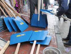 Van'da Kar Yağınca 'Berfok'lar Yok Sattı video