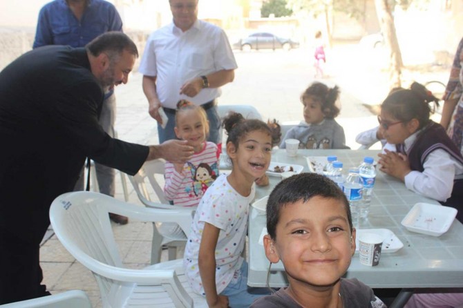 Engelli kardeşlerimize karşı sevgi dolu bir halkımız var