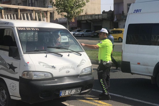 Trafikte yayalara öncelik verilmeli