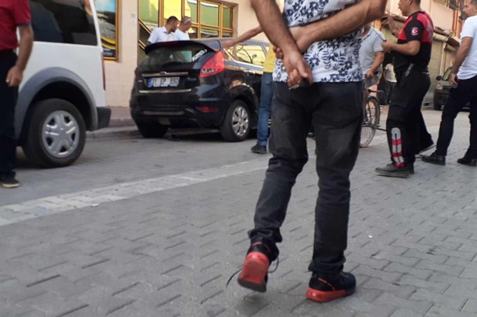 Tartıştığı kuzenini öldürdü