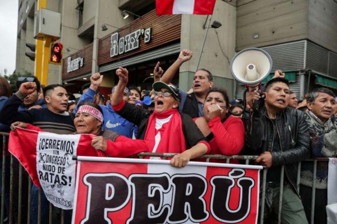 Peru'da siyasi kriz