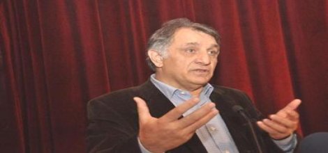 Türkiye'de kimlik üzerinden siyaset yapılıyor