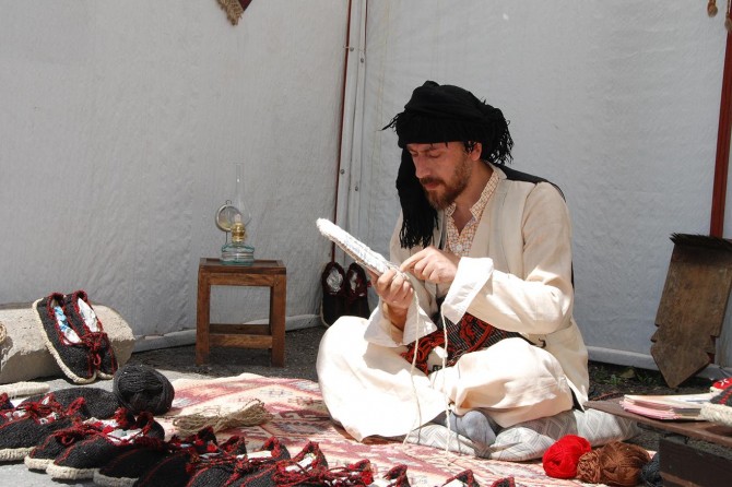 600 yılık ‘Harik’ sanatının kaybolmaması için çaba gösteriyor