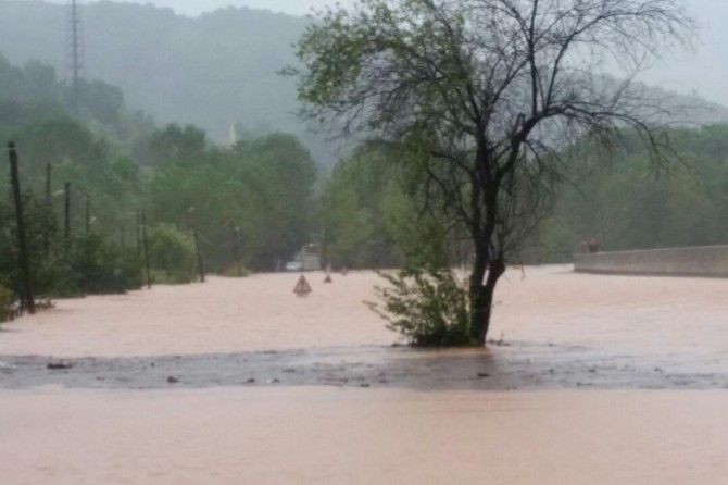 Meteorolojiden kuvvetli yağış uyarısı