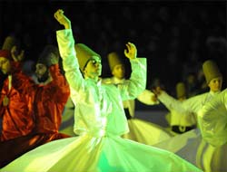 Mevlana'yı Anma Etkinlikleri Devam Ediyor