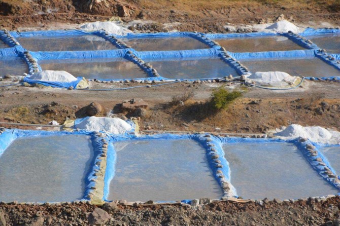 Kaya tuzu köylülerin geçim kaynağı oldu