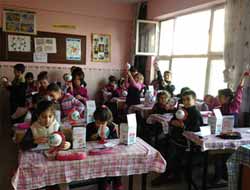 Kızılay'dan Kumbara Dağıtımı‏