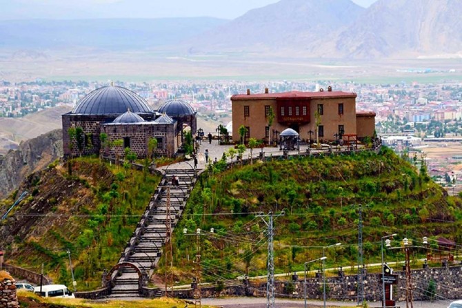 ​Ahmed-i Hani Müzesi 3 bin yıllık geçmişe ışık tutuyor