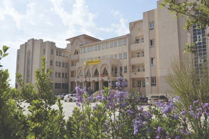 Li wan navçeyên ku li ber sînor in mekteb hatin tatîlkirin