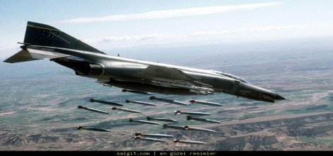 Irak ordusu Musul'a hava saldırısı düzenledi