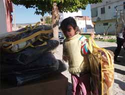 Suriyelilerin Türkiye Sınırına Akını Devam Ediyor