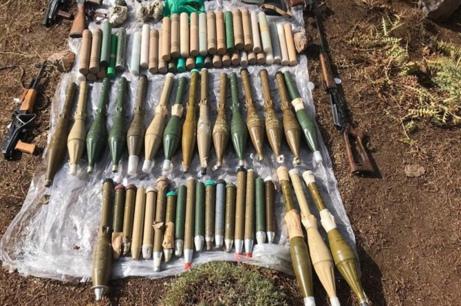 PKK'ye ait silah ve lojistik malzemelerinin depolandığı sığınak bulundu