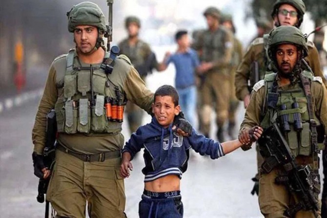 13 Palestinians kidnapped in W. Bank