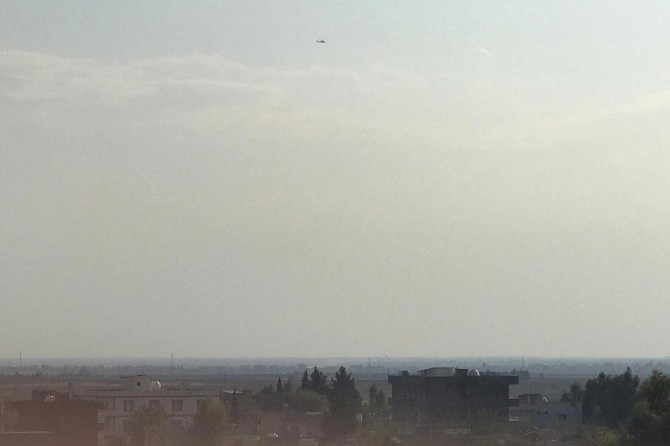 ABD konvoyuna helikopterler eşlik etti