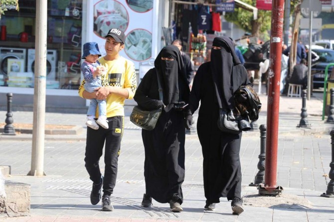 Suriyeliler: Güvenli bölge gerçekten güvenli olursa döneriz