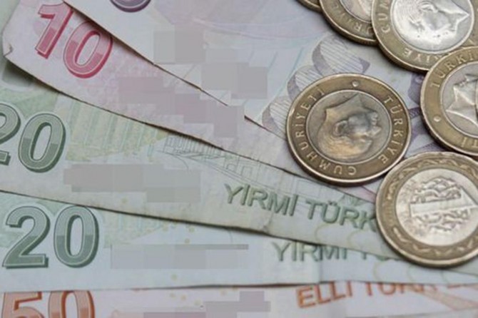 Dört kişilik bir ailenin açlık sınırı 2 bin 58 TL